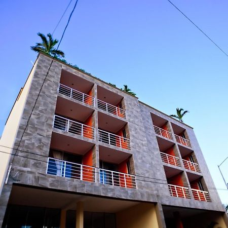 Sunrise 42 Suites By Holiday In Playa Плая дел Кармен Екстериор снимка